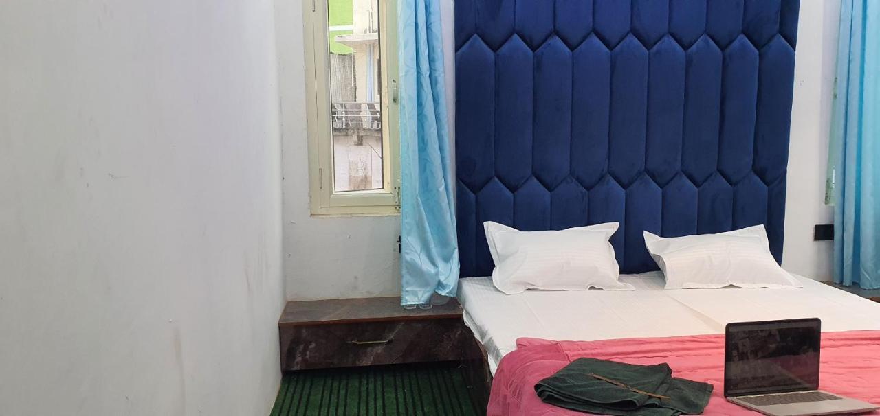 Srīnagar Hotel Resonance Exotic מראה חיצוני תמונה