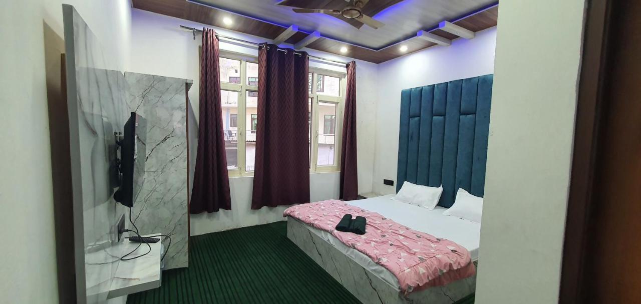 Srīnagar Hotel Resonance Exotic מראה חיצוני תמונה