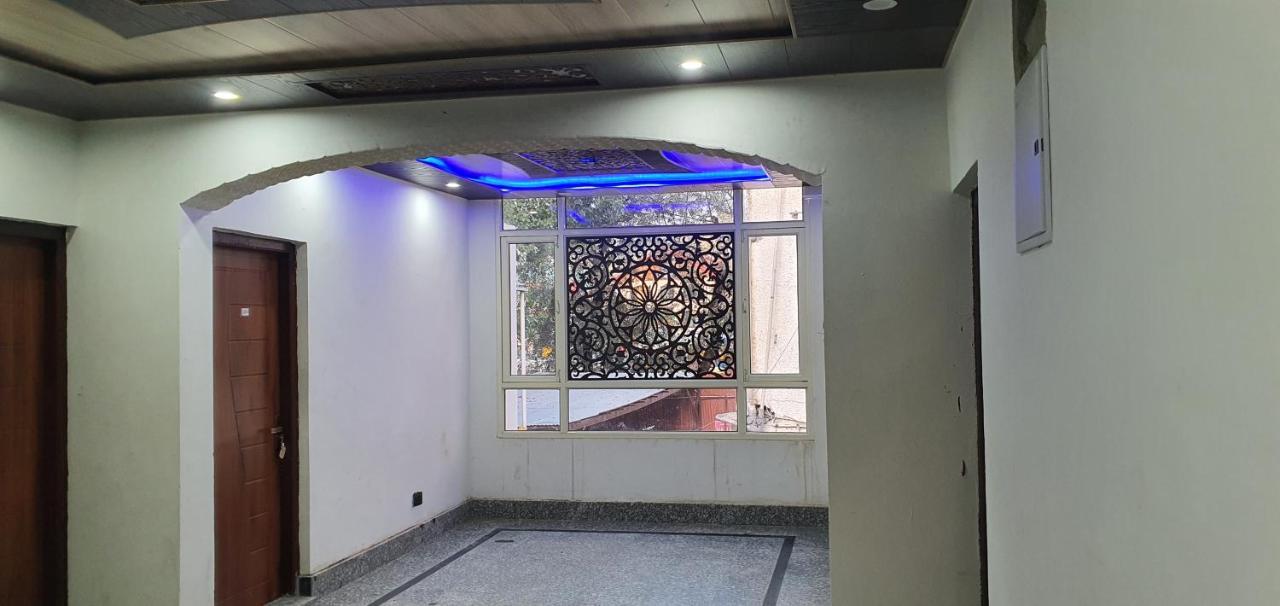 Srīnagar Hotel Resonance Exotic מראה חיצוני תמונה