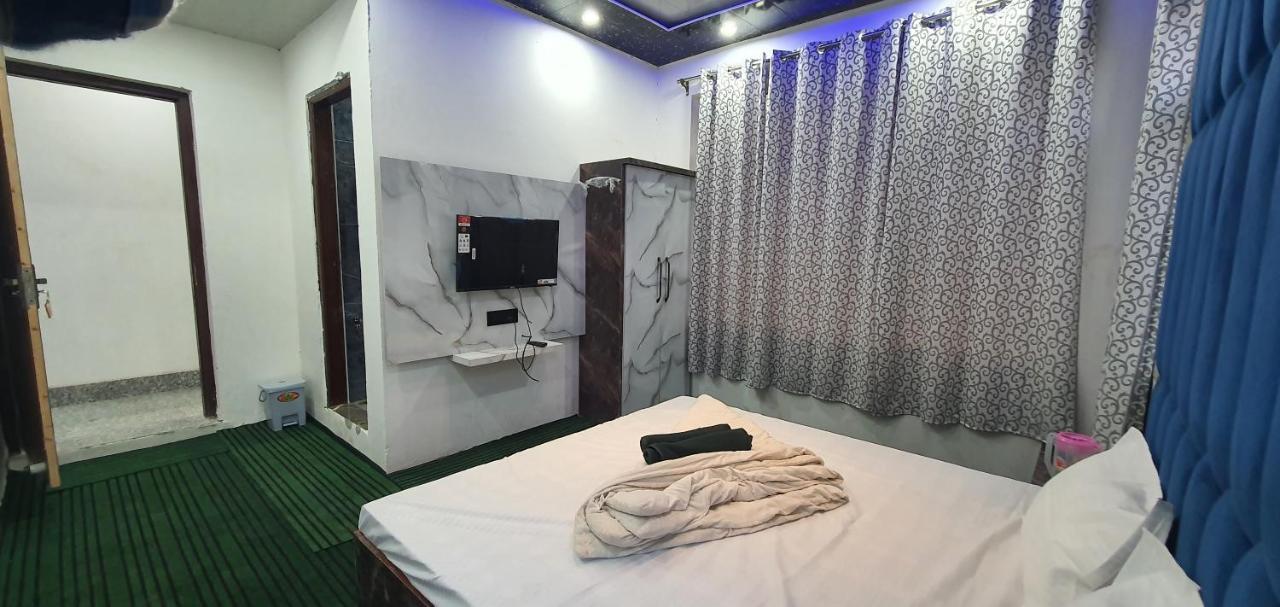 Srīnagar Hotel Resonance Exotic מראה חיצוני תמונה