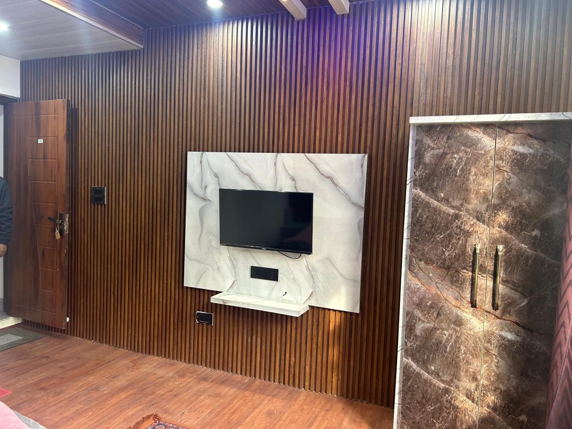Srīnagar Hotel Resonance Exotic מראה חיצוני תמונה